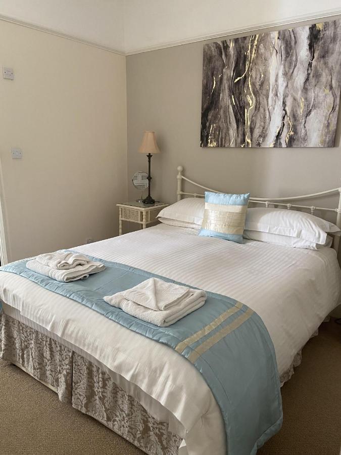 Linden House 5*